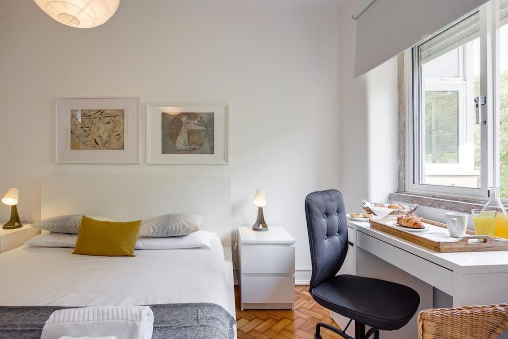 Apartment Spacious Tailor Made Flat In Areeiro *